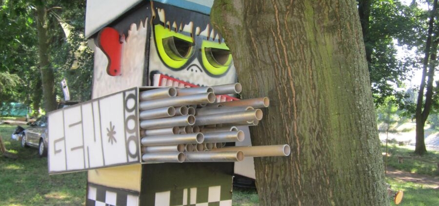 MĚSTO=GALERIE Woodoo Session 2013 final report MĚSTO=GALERIE Woodoo Session 2013 final report