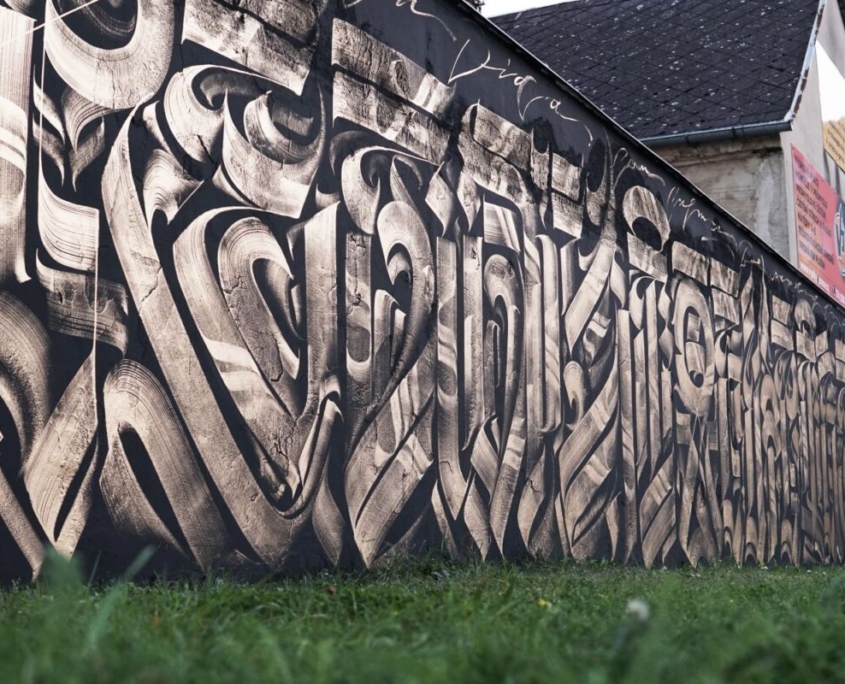 ONER MĚSTO=GALERIE MĚSTO=GALERIE – český street art festival proměňující veřejný prostor v otevřenou galerii.