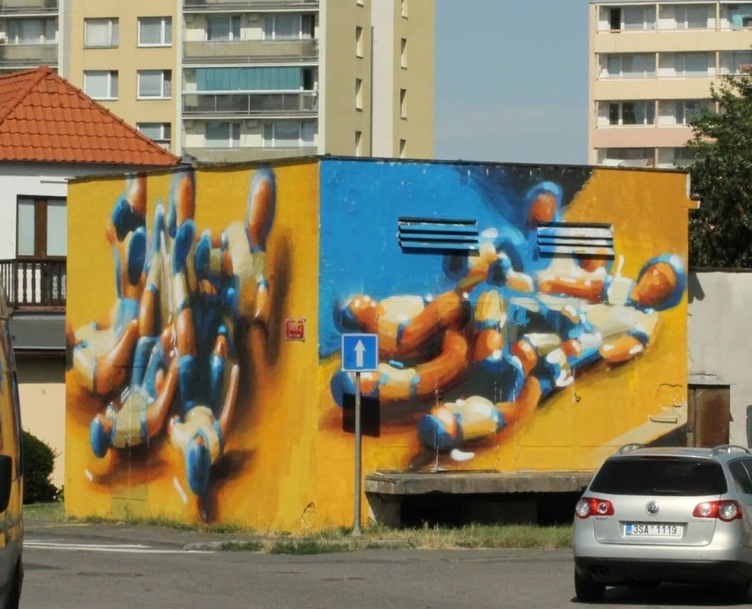 ONER MĚSTO=GALERIE MĚSTO=GALERIE – český street art festival proměňující veřejný prostor v otevřenou galerii.