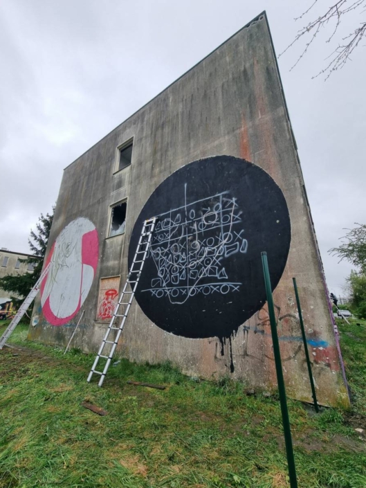 MĚSTO=GALERIE Poděbrady 2025 Žižkov Happening JW MINDSTRIKE & SWEAP final MĚSTO=GALERIE Poděbrady 2025 Žižkov Happening JW MINDSTRIKE & SWEAP final