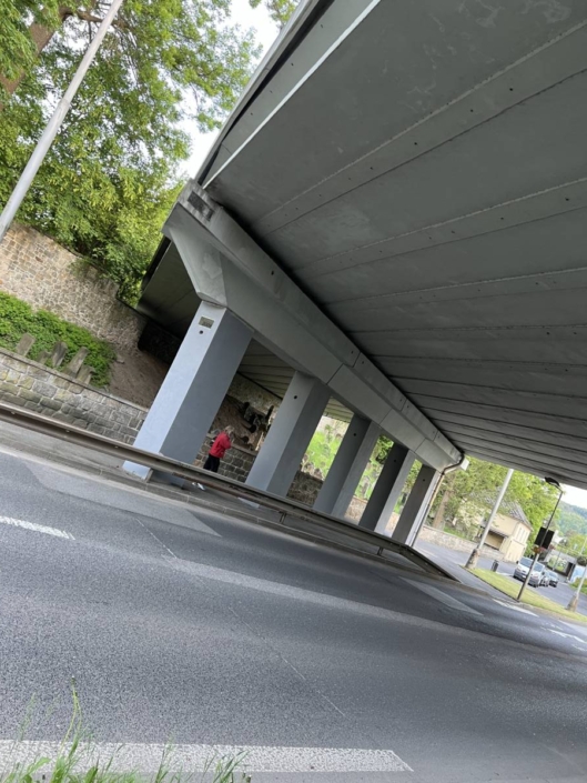 MĚSTO=GALERIE Turnov 2025 rozsvícená svíčka pro paní Maierovou