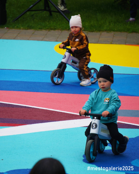 MĚSTO=GALERIE Turnov 2025 PROJEKT IHRISKO (RASCALS STREETART) final MĚSTO=GALERIE Turnov 2025 PROJEKT IHRISKO (RASCALS STREETART) final