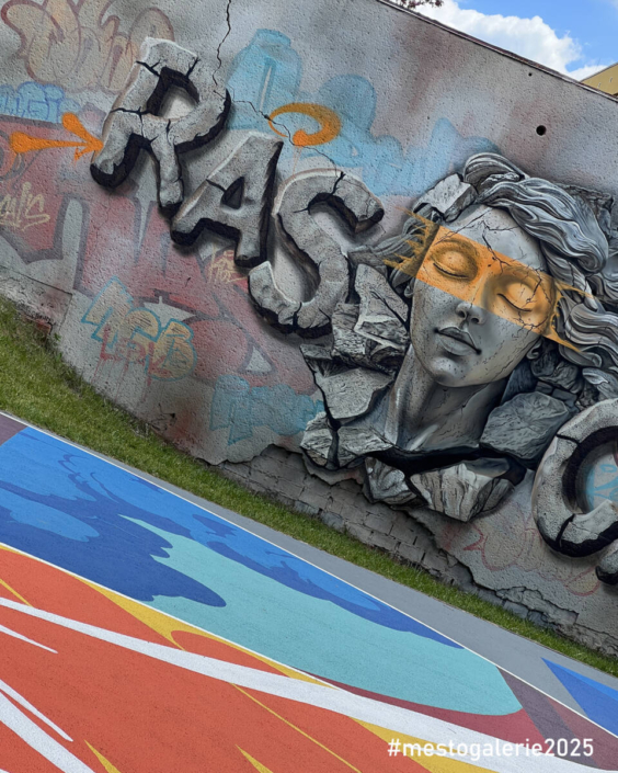 MĚSTO=GALERIE Turnov 2025 RASCALS STREETART final MĚSTO=GALERIE Turnov 2025 RASCALS STREETART final