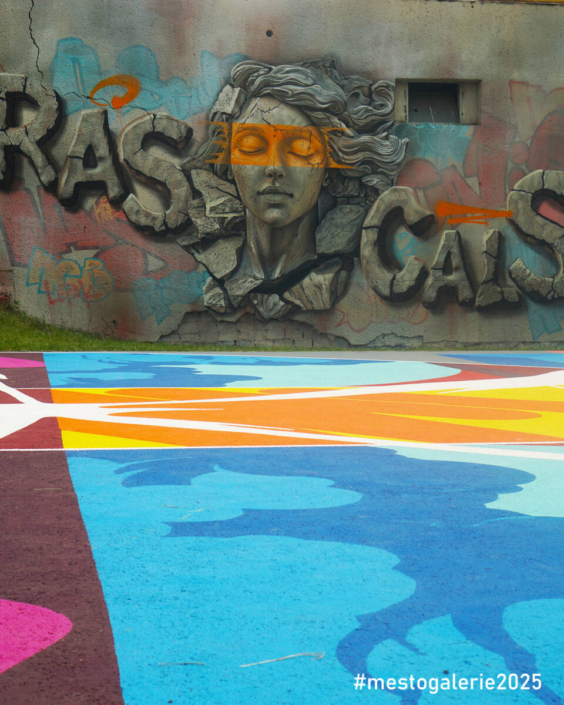 MĚSTO=GALERIE Turnov 2025 RASCALS STREETART final MĚSTO=GALERIE Turnov 2025 RASCALS STREETART final