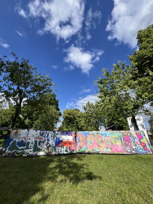 MĚSTO=GALERIE Brandýs n. L. - Stará Boleslav 2025 URBAN ART PIKNIK event report MĚSTO=GALERIE Brandýs n. L. - Stará Boleslav 2025 URBAN ART PIKNIK event report