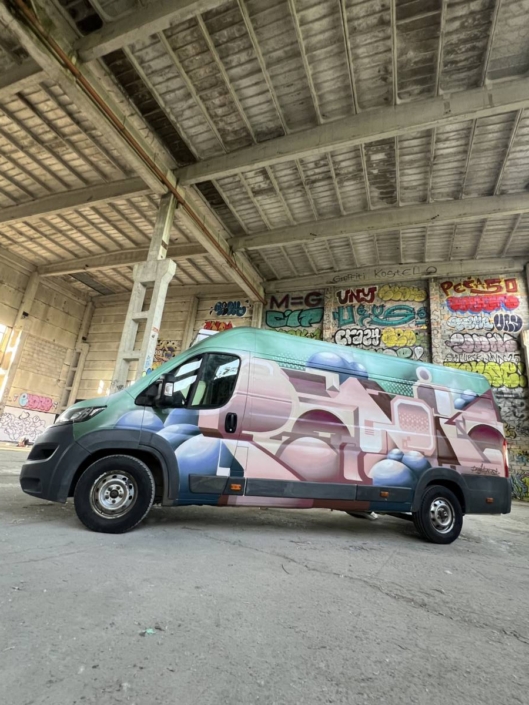 MĚSTO=GALERIE Dodávky