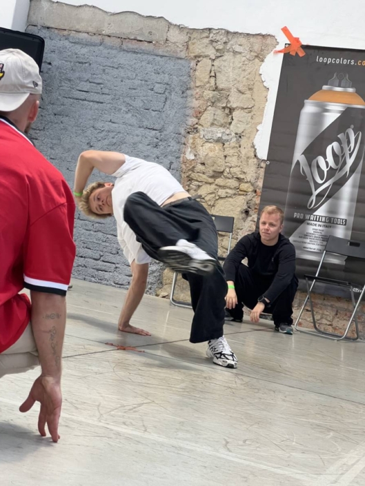 MĚSTO=GALERIE Mladá Boleslav 2025 SPORT ART EVENT supported by PRAGERS report MĚSTO=GALERIE Mladá Boleslav 2025 SPORT ART EVENT supported by PRAGERS report