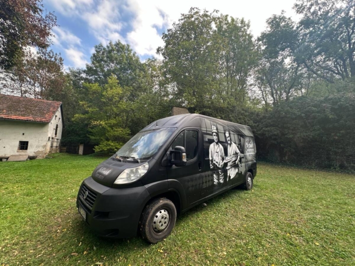 MĚSTO=GALERIE Mladá Boleslav 2025 SPORT ART EVENT supported by PRAGERS report MĚSTO=GALERIE Mladá Boleslav 2025 SPORT ART EVENT supported by PRAGERS report