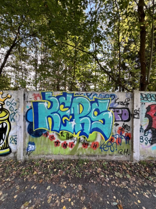 MĚSTO=GALERIE Dvůr Králové nad Labem 2025 LOOP COLORS URBAN ART JAM report MĚSTO=GALERIE Dvůr Králové nad Labem 2025 LOOP COLORS URBAN ART JAM report