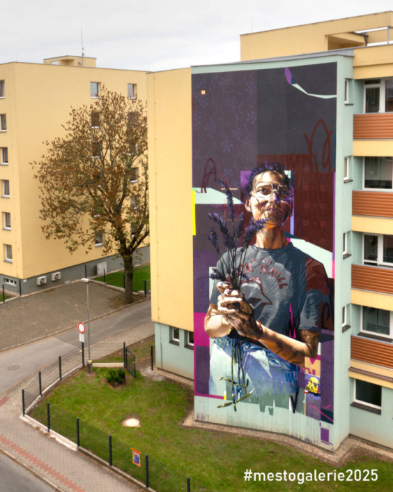 MĚSTO=GALERIE Dvůr Králové nad Labem 2025 RICHIE MÓZGER final